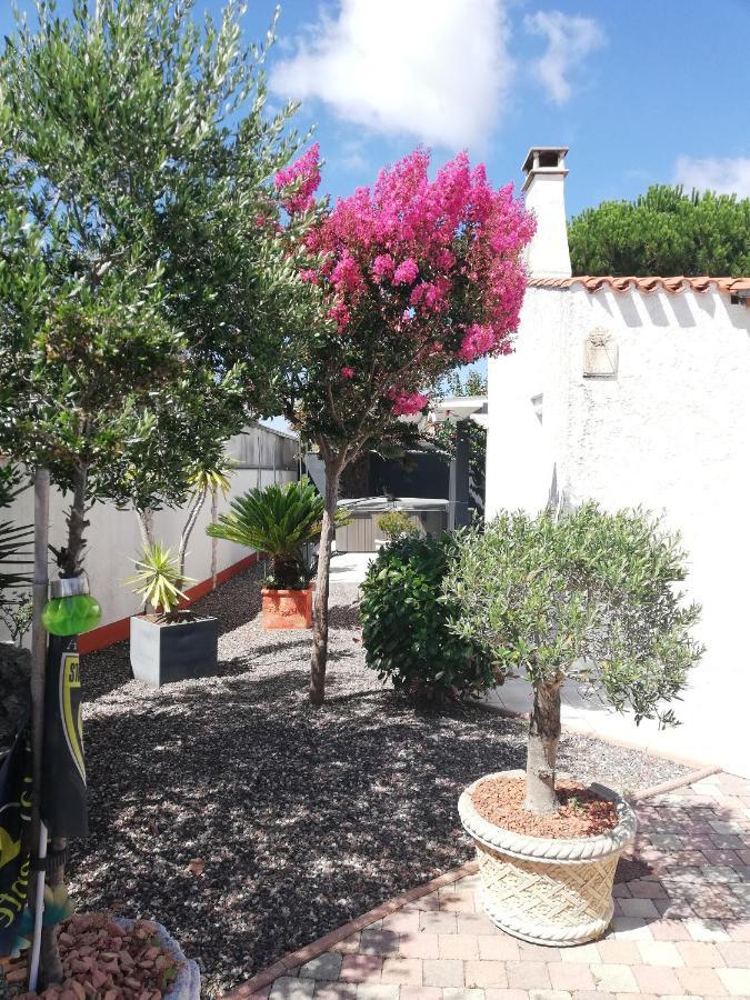 Gite Fleur De Mer La Rochelle Пюильборо Экстерьер фото